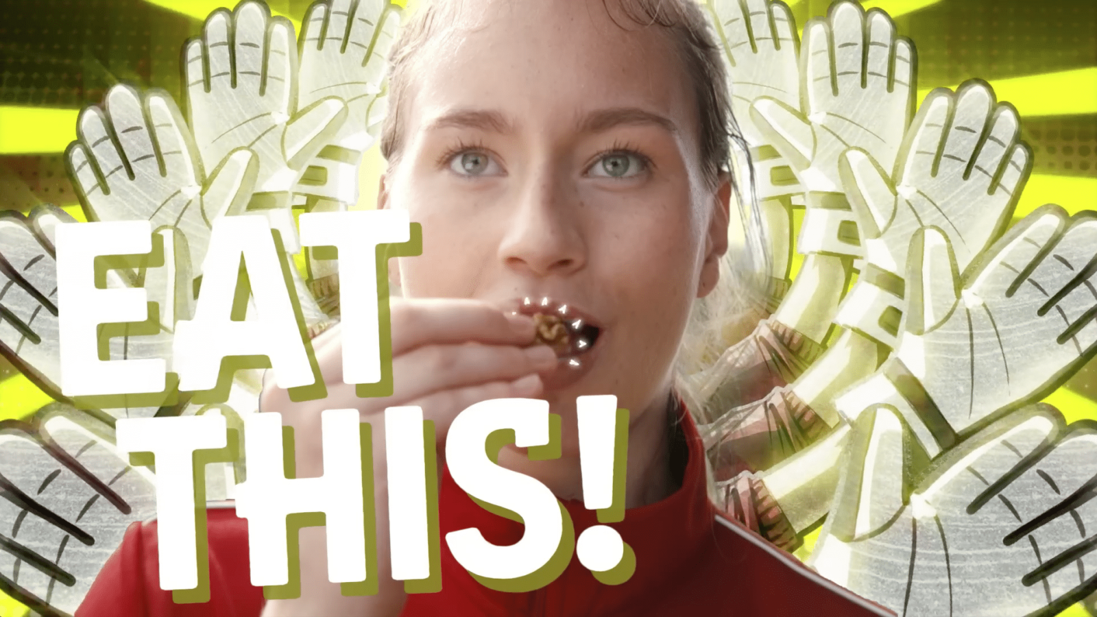 Blond girl eating snacks on REWE Torhunger Campaign